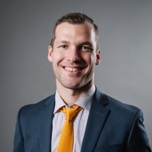 Riley Anderson headshot