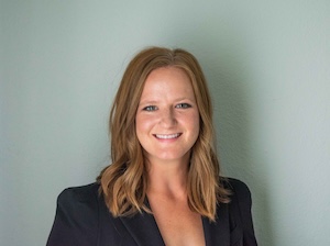 Libby Sparks Headshot